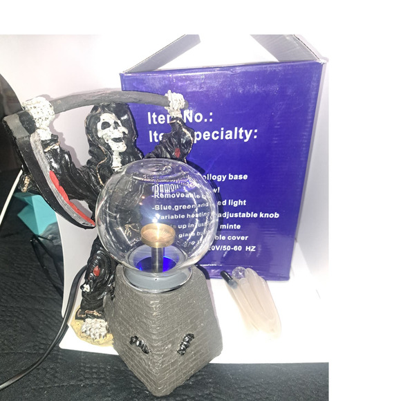 HALLOWEEN SALE! NIB-LG GOTHIC Dungeons & Dragons style Herbal Aromatherapy light - Picture 3 of 8